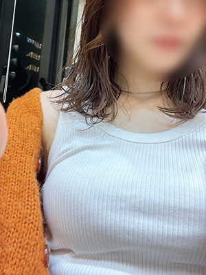 町田人妻デリヘル【熟女の風俗最終章 町田店】りな